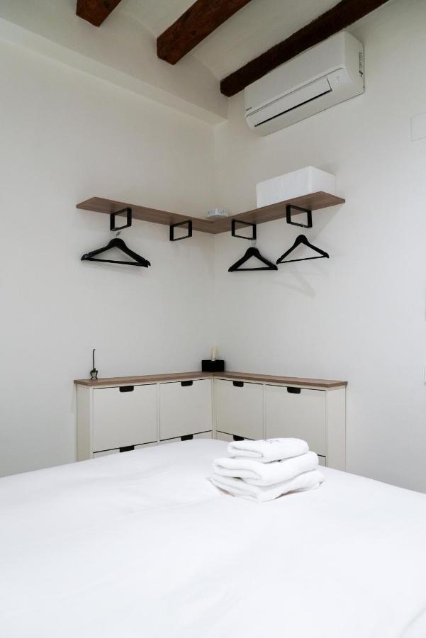 Apartaments La Rambla - La Pelu - 2 Persones Cornudella de Montsant Bagian luar foto