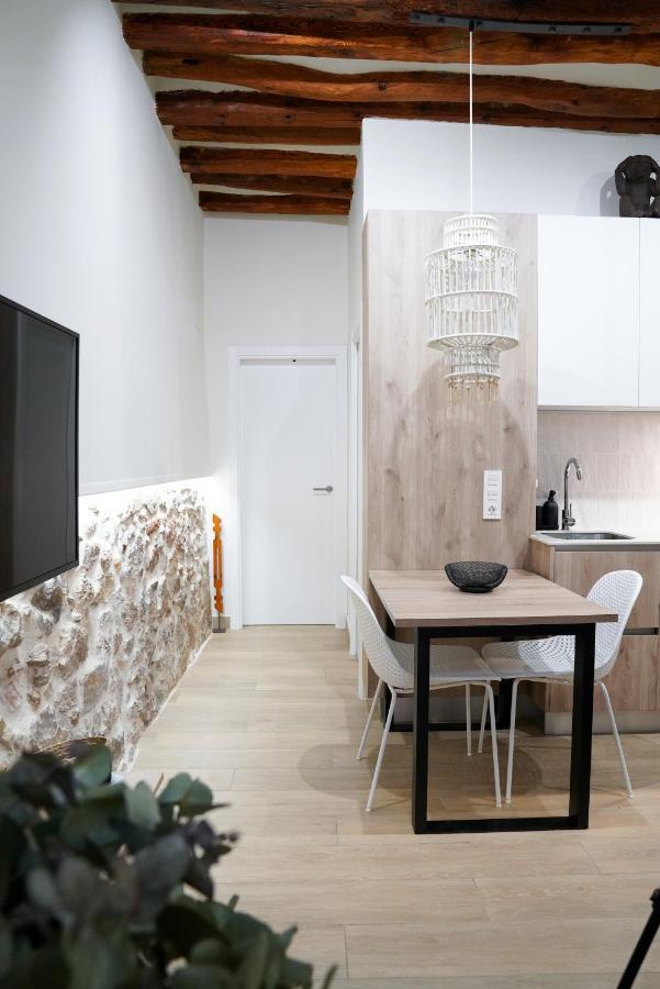 Apartaments La Rambla - La Pelu - 2 Persones Cornudella de Montsant Bagian luar foto